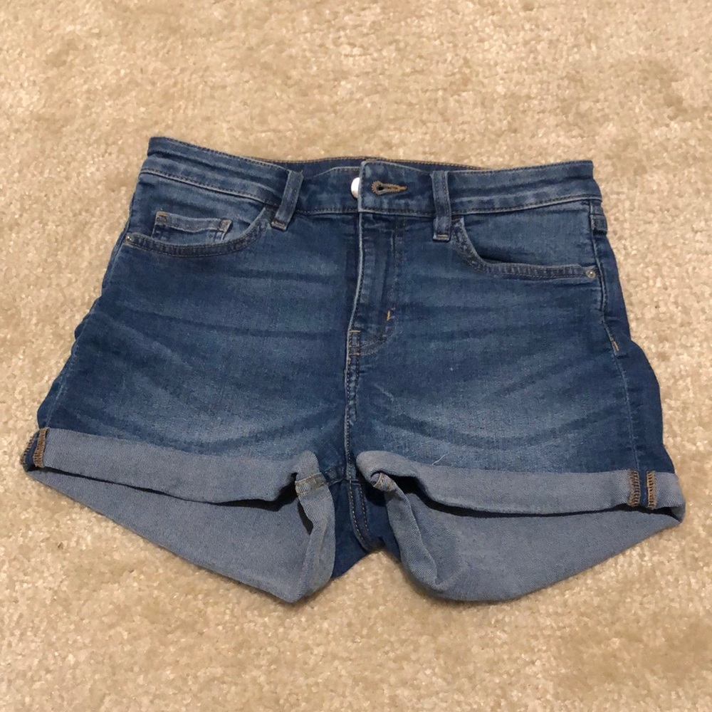Size 4 H&M Shorts High Waisted